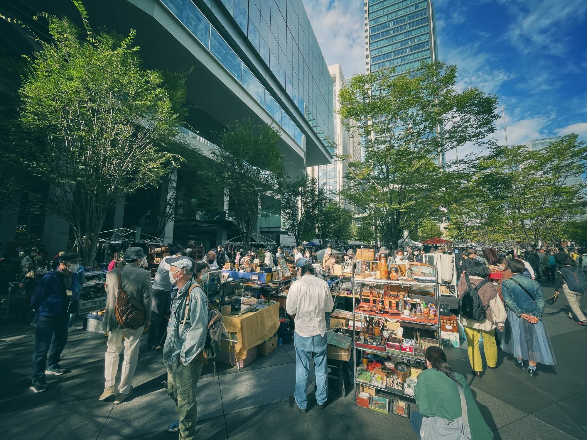 慢遊老好星期天 | 東京 大江戶骨董市場